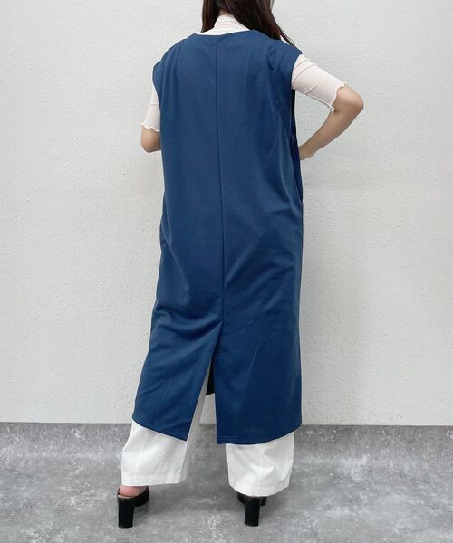 kivi（キヴィ）の「キーネックノースリワンピ（ワンピース・レディース・ブルー/ベージュ/ブラック・FREE）」の22枚目の写真