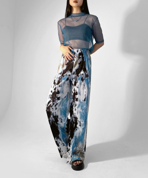 LVEU.(ラブユ.)の「【LVEU.】プチハイネックシースルートップス / トップス カットソー メッシュ シアー シースルー ハイネック 半袖 レイヤード ブラック グリーン ブルー パープル イエロー ZOZOTOWN限定カラー(Tシャツ/カットソー・レディース・グリーン/ブルー/イエロー/ブラック/パープル/グレー・FREE)」の20枚目の写真