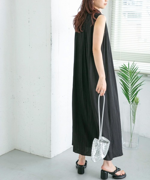 KBF(ケイビーエフ)の「プチフリルスリーブレスワンピース(ワンピース・レディース・ブラック/ライトベージュ/グリーン系その他・ONE)」の17枚目の写真