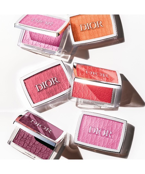 Dior(ディオール)の「ロージー グロウ(チーク・レディース・001 ピンク/006 ベリー/012 ローズウッド/004 コーラル/015 チェリー/063 ピンク ライラック(数量限定色)/061 ポピー コーラル(数量限定色)・FREE)」の20枚目の写真