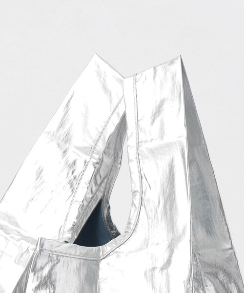 BAGGU（バグー）の「＜BAGGU＞メタリック ポケッタブルバッグ/BABY（トートバッグ・レディース・シルバー/ライム/ゴールド/ライトブルー/パープル/ピンク・FREE）」の15枚目の写真