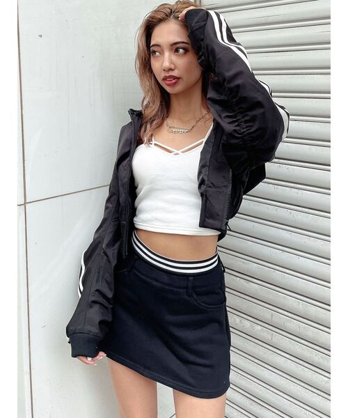 GYDA（ジェイダ）の「バインダービスチェ（キャミソール・レディース・ブラック/オフホワイト・FREE）」の19枚目の写真