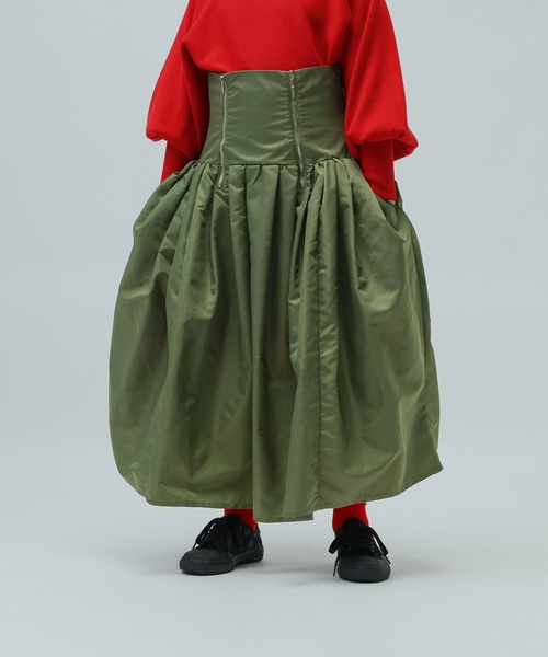 LOWRYS FARM（ローリーズファーム）の「フロントジップスカート　976097（スカート・キッズ・ブラック/カーキ・FREE）」の15枚目の写真