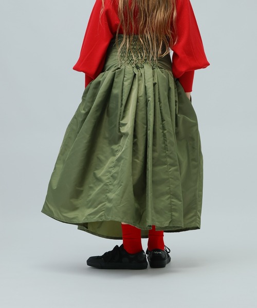 LOWRYS FARM（ローリーズファーム）の「フロントジップスカート　976097（スカート・キッズ・ブラック/カーキ・FREE）」の17枚目の写真