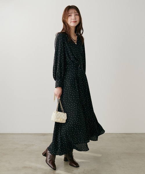 natural couture(ナチュラルクチュール)の「骨ストカシュクールワンピース(ワンピース・レディース・チェック/レッド/ベージュ/ドット/ネイビー/イエロー/ピンク・FREE)」の12枚目の写真