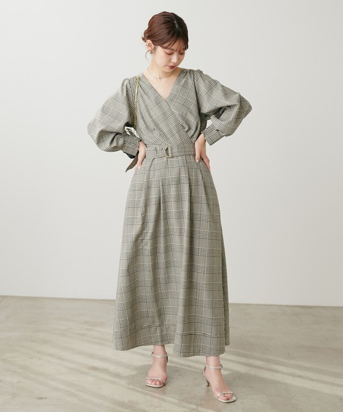 natural couture(ナチュラルクチュール)の「骨ストカシュクールワンピース(ワンピース・レディース・チェック/レッド/ベージュ/ドット/ネイビー/イエロー/ピンク・FREE)」の21枚目の写真