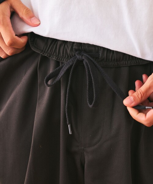 TOWNCRAFT（タウンクラフト）の「TOWN CRAFT/タウンクラフト 別注 ツイルイージーパンツ（チノパンツ・メンズ・チャコールグレー/オリーブ/ブラック/ナチュラル/ベージュ・MEDIUM/LARGE/SMALL）」の22枚目の写真