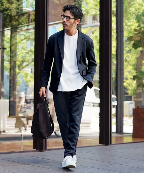 セットアップ】テーラードジャケット＆スリムテーパードパンツ