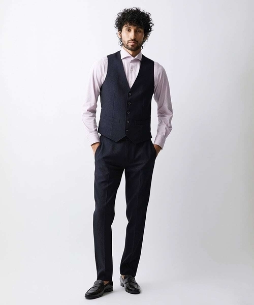 MICHEL KLEIN HOMME (ミッシェルクランオム)の「【2023年モデル】イージーケアベスト(ベスト・メンズ・ネイビー・X-LARGE/LARGE/MEDIUM)」の7枚目の写真