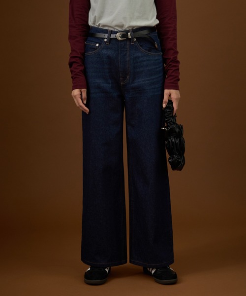 DISPATCHER NO.8（ディスパッチャーナンバーエイト）の「<サイズ展開あり>DNM BUGGY PANTS（デニムパンツ・レディース・インディゴブルー/ライトインディゴブルー・S/M/L）」の2枚目の写真