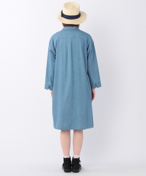 THE EMPORIUM(ジエンポリアム)の「テーラーロングシャツ(シャツ/ブラウス・レディース・ブルー/グリーン・38/40)」の4枚目の写真