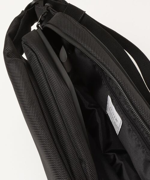 COMMON WARE（コモンウェアー）の「EM : NoiR ノアール Flask shoulder フラスクボディーバッグ（ボディバッグ/ウエストポーチ・メンズ・ブラック/ブラック系その他・FREE）」の13枚目の写真