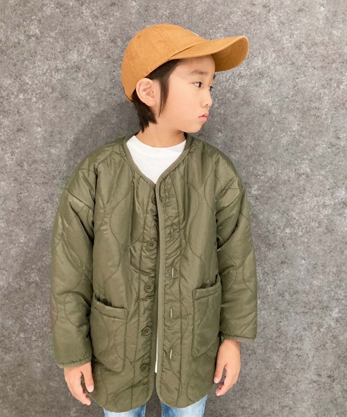 THE CASUAL(カジュアル)の「【ユニセックス】キルティング 裏ボアジャケット(ダウンジャケット/コート・キッズ・チャコール/カーキ系1/グレー系/ブラック/ブラック系/ベージュ系/カーキ系/ベージュ・120cm/160cm/150cm/140cm/130cm)」の7枚目の写真