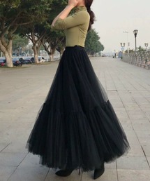 ロングチュールスカート