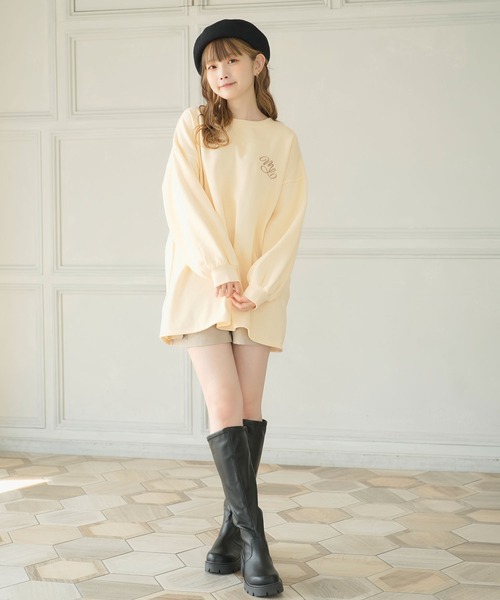moulis'(ムーリス)の「刺繍オーバーサイズくまスウェット(Tシャツ/カットソー・レディース・ベージュ/ブラウン/ホワイト・LL~3L/M-L)」の4枚目の写真