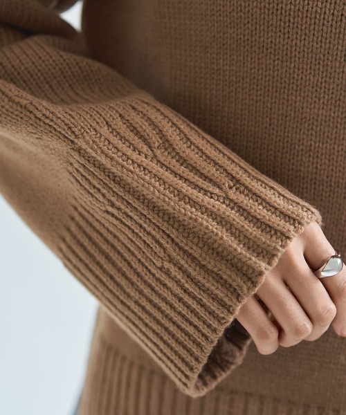 STYLE DELI（スタイルデリ）の「ワイドスリーブスタンドネックニット（ニット/セーター・レディース・ホワイト系その他/ブラウン系その他/キャメル/バーガンディー/ブラック・FREE）」の20枚目の写真
