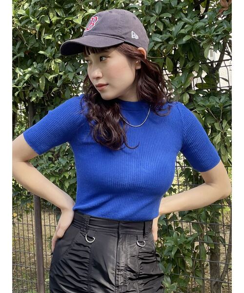 MURUA（ムルーア）の「ハーフスリーブタイトリブニット（ニット/セーター・レディース・ホワイト/ブラック/ブルー・FREE）」の9枚目の写真