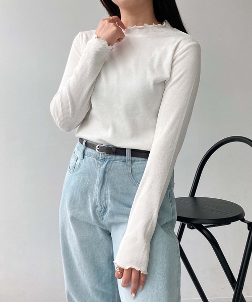 AS KNOW AS plus（アズノゥアズプラス）の「◎配色メロウフリルリブプルオーバー（Tシャツ/カットソー・レディース・ブルー系/ホワイト系/オフホワイト/ブラック/ベージュ系/ネイビー系/ブルー系1/ホワイト系1/グリーン系/ブルー系2・FREE）」の11枚目の写真