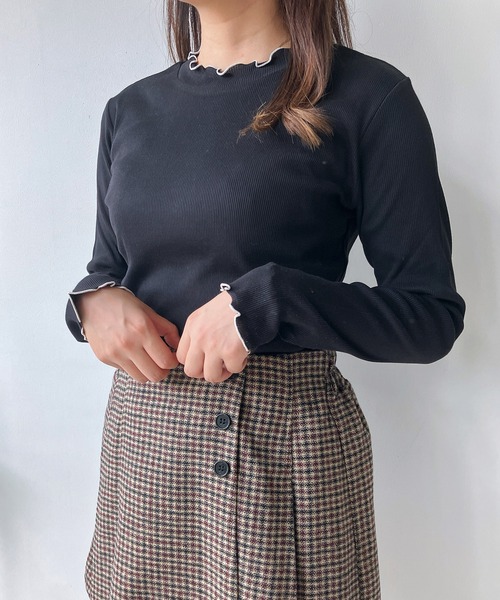 AS KNOW AS plus（アズノゥアズプラス）の「◎配色メロウフリルリブプルオーバー（Tシャツ/カットソー・レディース・ブルー系/ホワイト系/オフホワイト/ブラック/ベージュ系/ネイビー系/ブルー系1/ホワイト系1/グリーン系/ブルー系2・FREE）」の19枚目の写真