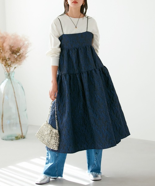 女子プロレス マリーゴールドのロイヤルシート特典 パイプ椅子 ノア