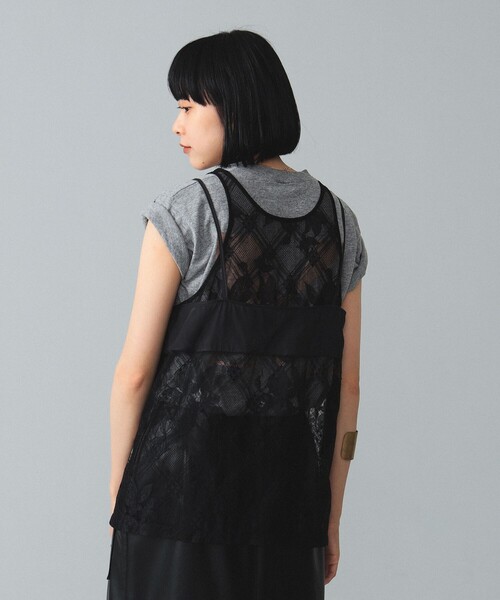 BEAMS BOY(ビームスボーイ)の「maturely / Lace Satin Layered Tank Top(タンクトップ・レディース・ブラック/ブルー系その他2・ONE SIZE)」の3枚目の写真