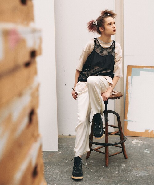 BEAMS BOY(ビームスボーイ)の「maturely / Lace Satin Layered Tank Top(タンクトップ・レディース・ブラック/ブルー系その他2・ONE SIZE)」の8枚目の写真