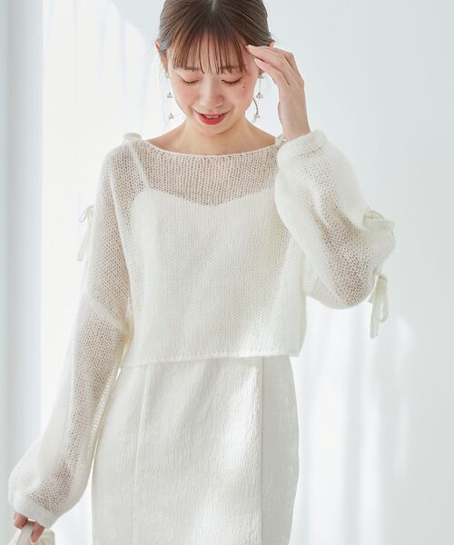 MAJESTIC LEGON（マジェスティックレゴン）の「リボン肩あきメッシュニット（ニット/セーター・レディース・チャコールグレー/ピンク/イエロー/アイボリー・MEDIUM）」の7枚目の写真