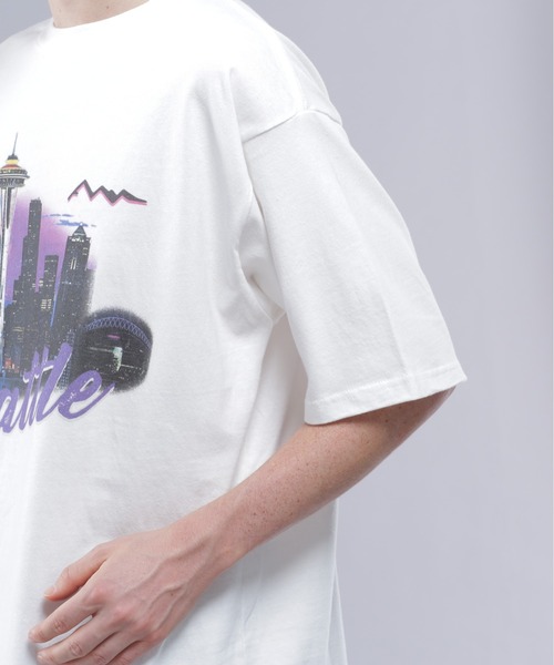 MANASTASH（マナスタッシュ）の「MANASTASH/マナスタッシュ/RE:CTN TEE HAPPY HOUR Tシャツ（Tシャツ/カットソー・メンズ・バイオレット/ブラック/ホワイト・M/L/XL/S）」の9枚目の写真