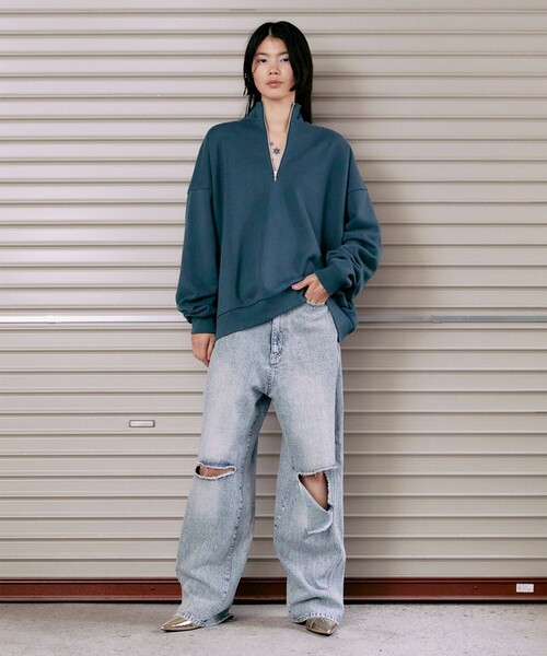 THINGS THAT MATTER（シングス ザット マター）の「【THINGS THAT MATTER/(シングス ザット マター)】KNEE CUTTING DENIM PANTS/ニーカッティングデニムパンツ（デニムパンツ・レディース・ブルー・1/2）」の10枚目の写真