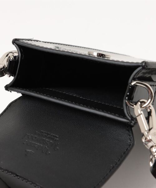 ★vivienne westwood★SPRAY ロゴ Phone ショルダーバッグ ☆vivienne westwood☆SPRAY ロゴ Phone ショルダーバッグ