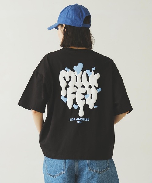 MILKFED.(ミルクフェド)の「ハート×ロゴグラフィックでガーリーストリートに。MELT LOGO WIDE S/S TEE(Tシャツ/カットソー・レディース・ブラック/ライトピンク/ホワイト・M/L)」の2枚目の写真