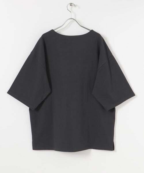 URBAN RESEARCH(アーバンリサーチ)の「USAコットンバスクTシャツ(Tシャツ/カットソー・メンズ・オフホワイト/ブラック系その他/チャコールグレー/カーキ/ホワイト系その他/ブルー系その他・SMALL/MEDIUM/LARGE)」の9枚目の写真