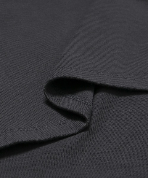 URBAN RESEARCH(アーバンリサーチ)の「USAコットンバスクTシャツ(Tシャツ/カットソー・メンズ・オフホワイト/ブラック系その他/チャコールグレー/カーキ/ホワイト系その他/ブルー系その他・SMALL/MEDIUM/LARGE)」の16枚目の写真