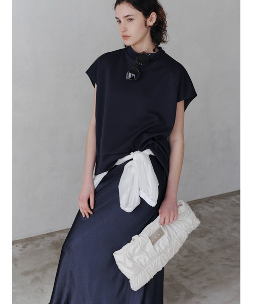 emmi（エミ）の「eco ダンボールニットコクーンプルオーバー（Tシャツ