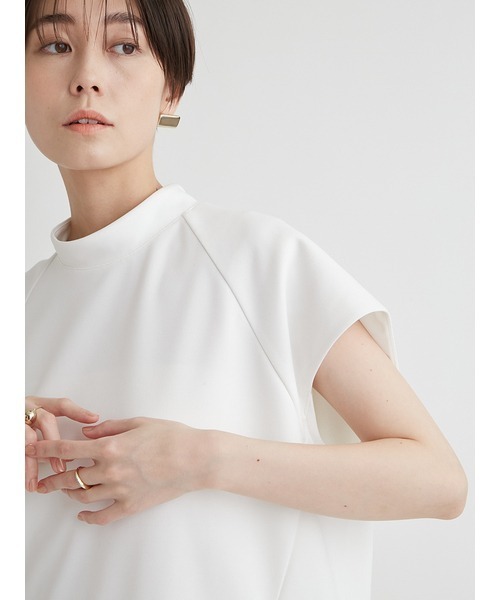 emmi(エミ)の「eco ダンボールニットコクーンプルオーバー(Tシャツ/カットソー・レディース・ネイビー/ホワイト・FREE)」の7枚目の写真