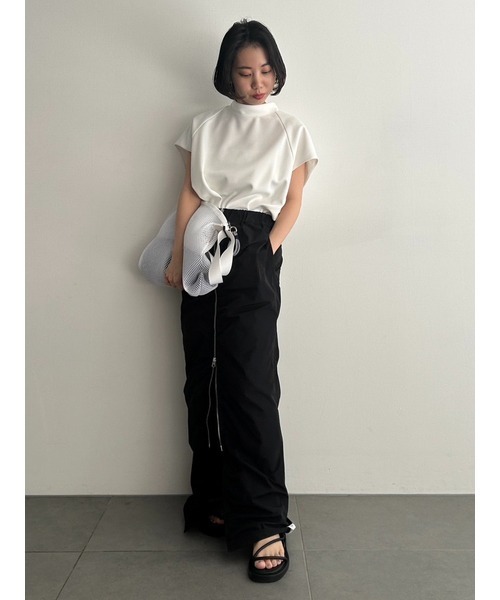 emmi（エミ）の「eco ダンボールニットコクーンプルオーバー（Tシャツ