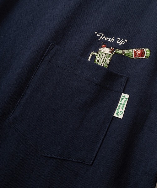 POWER TO THE PEOPLE(パワートゥーザピープル)の「【POWER TO THE PEOPLE/パワー トゥザ ピープル】CREAM SODA&BEER&GHOST ワンポイント刺繍デザイン ポケット付き ビッグシルエット半袖Tシャツ/ユニセックス(Tシャツ/カットソー・メンズ・ブラック/チャコールグレー/オフホワイト/ホワイト系その他2/ホワイト系その他/ホワイト/ミント/ネイビー・L/M)」の15枚目の写真