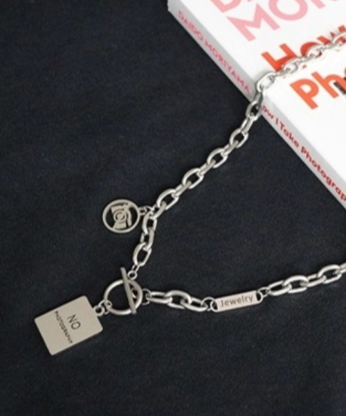 .KOM(ドットコム)の「A'GEM/9 × .kom 『KANSAI STUDIO/カンサイスタジオ』 カメラポイントネックレス(ネックレス・レディース・シルバー・FREE)」の8枚目の写真