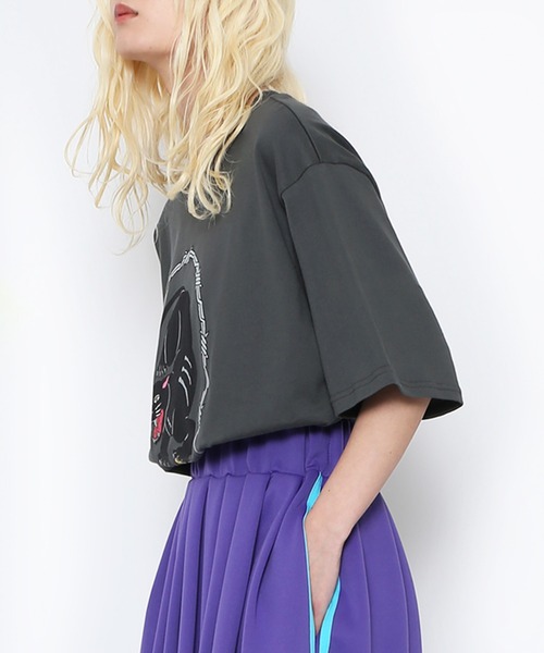 PUNYUS（プニュズ）の「ブラックパンサービッグＴシャツ（Tシャツ/カットソー・レディース・スミクロ/レッド/ホワイト・3/4）」の20枚目の写真