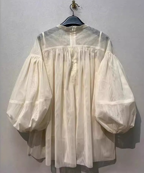 sakishimatokyo(サキシマトーキョー)の「ランタンスリーブチュールブラウス/シアーブラウス(シャツ/ブラウス・レディース・ベージュ/ブラック・FREE)」の8枚目の写真