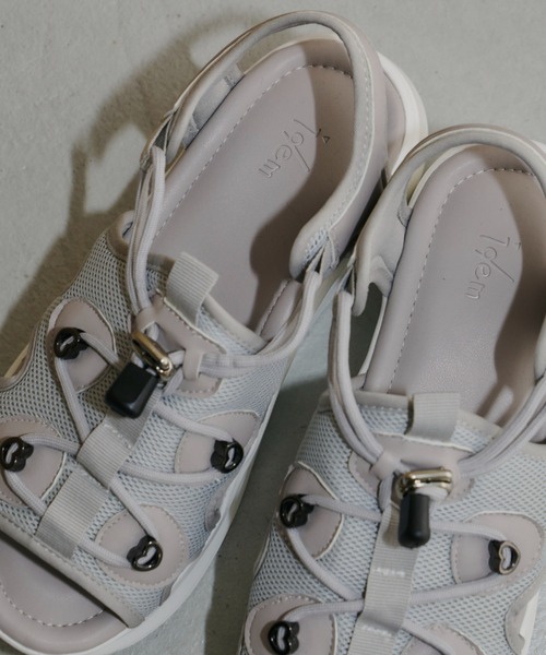 idem(イデム)の「heart nuance sports sandal/ハートスポーツサンダル(サンダル・レディース・ブラック/グレー・SMALL/MEDIUM/LARGE)」の5枚目の写真