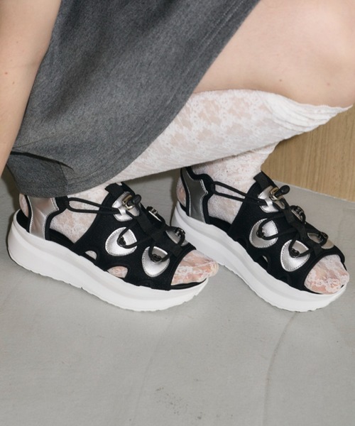 idem(イデム)の「heart nuance sports sandal/ハートスポーツサンダル(サンダル・レディース・ブラック/グレー・SMALL/MEDIUM/LARGE)」の11枚目の写真