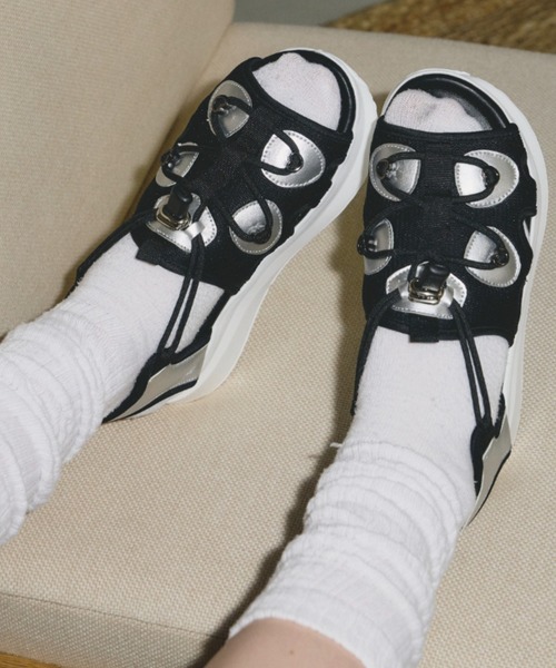 idem（イデム）の「heart nuance sports sandal/ハートスポーツサンダル（サンダル・レディース・ブラック/グレー・SMALL/MEDIUM/LARGE）」の16枚目の写真