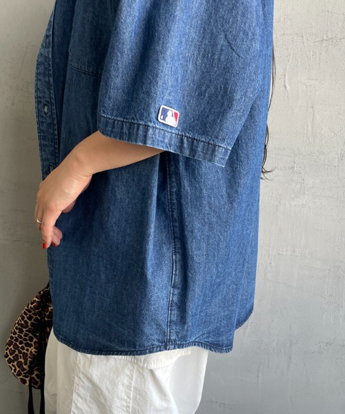 MLB（メジャーリーグベースボール）の「[FANATICS/ファナティクス] 別注 ワンポイント刺繍ロゴ ボタンダウンシャツ（シャツ/ブラウス・レディース・ブルー/ネイビー・M/L/XL/XXL）」の22枚目の写真