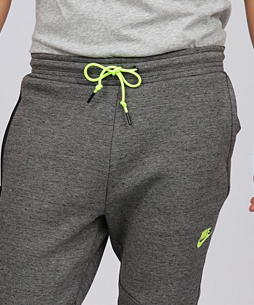 NIKE（ナイキ）の「NIKE（ナイキ） テックフリース1.0 ロングパンツ（その他パンツ・メンズ・グレー/オリーブ・SMALL/LARGE/MEDIUM/X-LARGE）」の6枚目の写真
