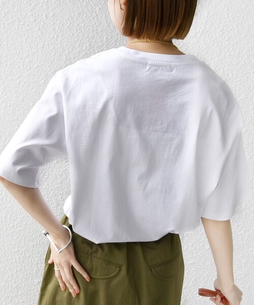SHIPS(シップス)の「コーマ 天竺 プリント TEE(Tシャツ/カットソー・レディース・シルバーグレー/ライトグレー/ライトホワイト/ホワイト・ONE SIZE)」の19枚目の写真