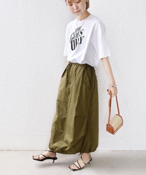 SHIPS(シップス)の「コーマ 天竺 プリント TEE(Tシャツ/カットソー・レディース・シルバーグレー/ライトグレー/ライトホワイト/ホワイト・ONE SIZE)」の21枚目の写真