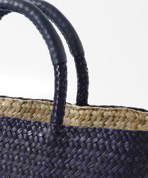 URBAN RESEARCH DOORS（アーバンリサーチドアーズ）の「カラーシーグラストートバッグ（トートバッグ・レディース・ネイビー/マスタード・ONE）」の7枚目の写真