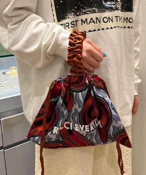 Ray BEAMS（レイビームス）の「【WEB限定】RICCI EVERYDAY × Ray BEAMS / 別注 巾着 バッグ（トートバッグ ...
