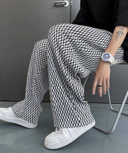 SUBLATIONS グラフィックプリントイージーパンツ スラックス ほぼ未使用 GRAPHIC PRINT PANEL EASY PANTS .09【DEEP BLUE】 – SUBLATIONS